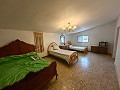 Spacieuse maison troglodyte de 230 m² avec vue sur la montagne près de Pinoso in Alicante Dream Homes API 1122