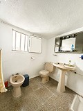Spacieuse maison troglodyte de 230 m² avec vue sur la montagne près de Pinoso in Alicante Dream Homes API 1122