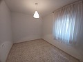 Hermoso apartamento de 3 dormitorios y 1 baño en Pinoso. in Alicante Dream Homes API 1122