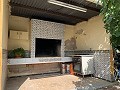 Villa met privézwembad, 3 slaapkamers, aparte garage en olijfbomen in Alicante Dream Homes API 1122
