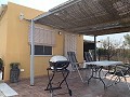 Villa met privézwembad, 3 slaapkamers, aparte garage en olijfbomen in Alicante Dream Homes API 1122