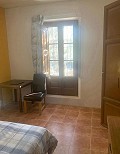 Belle Finca hors réseau de 4 chambres et 1 salle de bain à Almansa. in Alicante Dream Homes API 1122