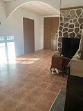Belle Finca hors réseau de 4 chambres et 1 salle de bain à Almansa. in Alicante Dream Homes API 1122