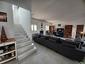 Schöne Villa mit 6 Schlafzimmern und 5 Bädern in Pinoso. in Alicante Dream Homes API 1122