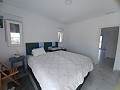 Schöne Villa mit 6 Schlafzimmern und 5 Bädern in Pinoso. in Alicante Dream Homes API 1122