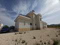 Schöne Villa mit 6 Schlafzimmern und 5 Bädern in Pinoso. in Alicante Dream Homes API 1122