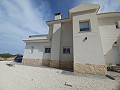 Schöne Villa mit 6 Schlafzimmern und 5 Bädern in Pinoso. in Alicante Dream Homes API 1122