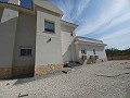 Schöne Villa mit 6 Schlafzimmern und 5 Bädern in Pinoso. in Alicante Dream Homes API 1122