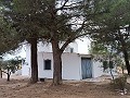 Belle maison de campagne de 5 chambres et 2 salles de bain avec piscine à Yecla. in Alicante Dream Homes API 1122