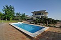 Prachtige villa met 4 slaapkamers en 2 badkamers in Villena. in Alicante Dream Homes API 1122