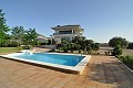 Prachtige villa met 4 slaapkamers en 2 badkamers in Villena. in Alicante Dream Homes API 1122