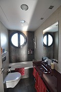 Prachtige villa met 4 slaapkamers en 2 badkamers in Villena. in Alicante Dream Homes API 1122