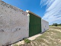 Belle maison de campagne de 6 chambres et 1 salle de bain à Yecla. in Alicante Dream Homes API 1122