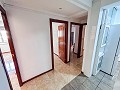 Appartement confortable de 4 chambres avec ascenseur et balcon à Elda in Alicante Dream Homes API 1122