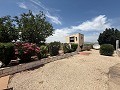 Prachtige villa met 4 slaapkamers en 1 badkamer in Villena. in Alicante Dream Homes API 1122