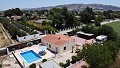 Prachtige villa met 4 slaapkamers en 1 badkamer in Villena. in Alicante Dream Homes API 1122