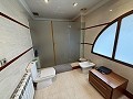 Prachtige villa met 4 slaapkamers en 2 badkamers in een van de meest prestigieuze gebieden van Elda in Alicante Dream Homes API 1122