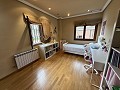 Prachtige villa met 4 slaapkamers en 2 badkamers in een van de meest prestigieuze gebieden van Elda in Alicante Dream Homes API 1122