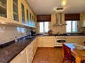 Prachtige villa met 5 slaapkamers en 4 badkamers in Encebras(Pinoso) met prachtig uitzicht! in Alicante Dream Homes API 1122
