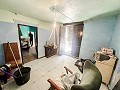 Spacious country house with 8 rooms to renovate in Yecla in Alicante Dream Homes API 1122