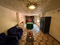 Fantastisches Stadthaus mit 4 Schlafzimmern und 3 Bädern mit Blick auf das Schloss in Petrer in Alicante Dream Homes API 1122