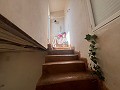  Charmante maison de village à trois étages à Elche de la Sierra in Alicante Dream Homes API 1122