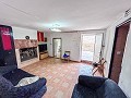 Gezellig herenhuis met 2 slaapkamers + garage in Cañada de la Leña in Alicante Dream Homes API 1122