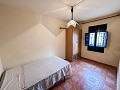 Gezellig herenhuis met 2 slaapkamers + garage in Cañada de la Leña in Alicante Dream Homes API 1122