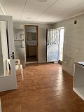 Reihenhaus mit 3 Schlafzimmern, Terrasse, Garage und Garten in Alicante Dream Homes API 1122