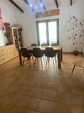 Preciosa villa de 3 dormitorios y 2 baños en Caudete Castilla La Mancha. in Alicante Dream Homes API 1122