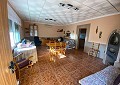 Fabulosa villa de 4 dormitorios con casa de invitados independiente en Sax in Alicante Dream Homes API 1122