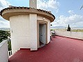 Belle villa de 5 chambres et 4 salles de bain à Pinoso. in Alicante Dream Homes API 1122