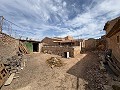 Ruim huis met garage en groot perceel: een huis met veel potentieel in Alicante Dream Homes API 1122