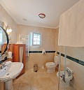 Prachtig privé-landgoed in de bergen met mogelijkheden voor een bedrijf in Jumilla. in Alicante Dream Homes API 1122