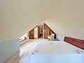 Prachtig privé-landgoed in de bergen met mogelijkheden voor een bedrijf in Jumilla. in Alicante Dream Homes API 1122