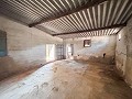 Great opportunity in El Xinorlet: house to renovate with cave and land in Alicante Dream Homes API 1122