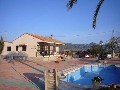 Bonita Villa con piscina
