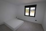 Neubauvilla mit 4 Schlafzimmern und 8m Pool in Alicante Dream Homes API 1122