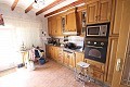 Groot vrijstaand huis met 9 slaapkamers in de stad, ideaal voor zaken in Alicante Dream Homes API 1122