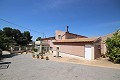 Grande maison de campagne avec commerce de marbre et plantation de raisin in Alicante Dream Homes API 1122