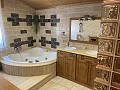 Grande maison de campagne avec commerce de marbre et plantation de raisin in Alicante Dream Homes API 1122