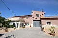 Grande maison de campagne avec commerce de marbre et plantation de raisin in Alicante Dream Homes API 1122