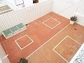 Onberispelijk herenhuis met garage in Caudete in Alicante Dream Homes API 1122