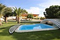 Große freistehende Villa mit Pool in der Nähe der Stadt in Elda-Petrer in Alicante Dream Homes API 1122