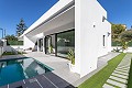 Neubauvillen in Pinar de Campoverde in Alicante Dream Homes API 1122