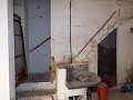 Townhouse with 5 bedrooms and private Garden in Alicante Dream Homes API 1122