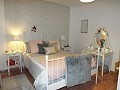 Belle maison de ville de 4 chambres dans le centre d'Ayora in Alicante Dream Homes API 1122
