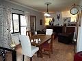 Belle maison de ville de 4 chambres dans le centre d'Ayora in Alicante Dream Homes API 1122