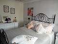 Belle maison de ville de 4 chambres dans le centre d'Ayora in Alicante Dream Homes API 1122
