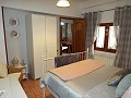Belle maison de ville de 4 chambres dans le centre d'Ayora in Alicante Dream Homes API 1122